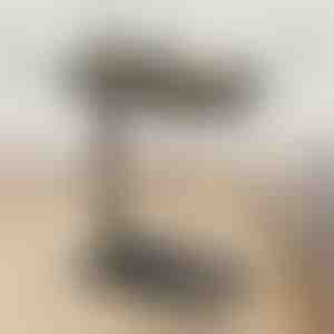 Pārvietojams sānu galdiņš dīvānam vai guļamistabai | DESKICA